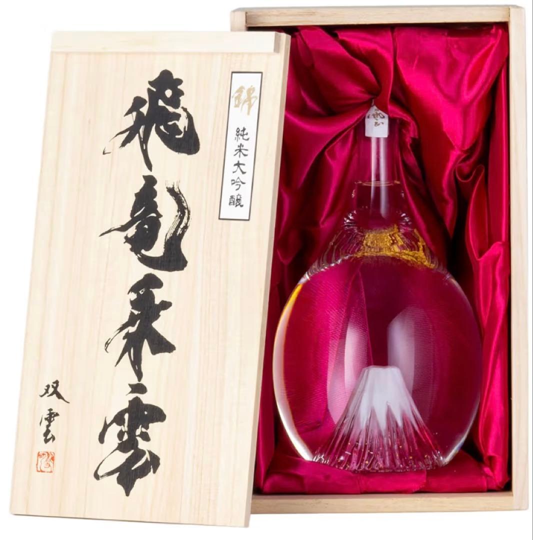 飛龍雲 純米大吟醸 LEDライト、リモコン付き