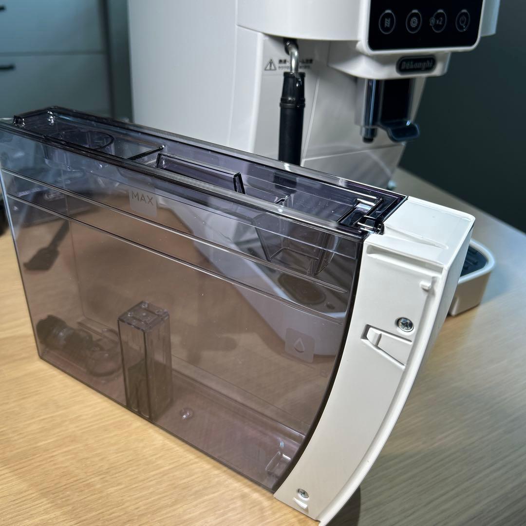 デロンギ コーヒーメーカー マグニフィカスタート