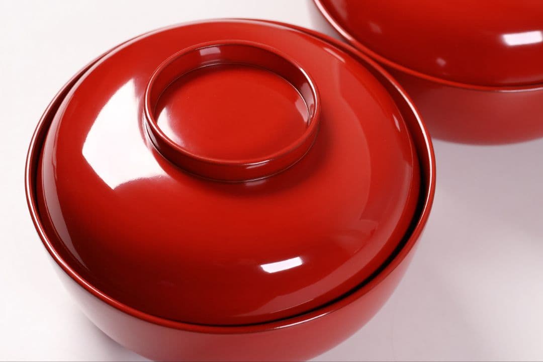 【MB35】輪島塗 宝尽くし金蒔絵 朱塗椀 二客 小槌 軍配 霊芝 木製漆器