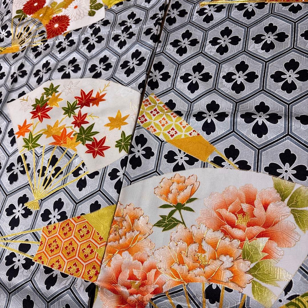 (あ913) モダンな粋を纏う ✦ グレーに黒亀甲花模様 アンティーク振袖セット