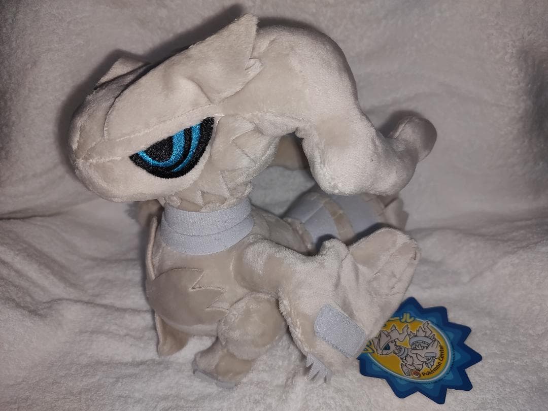 レシラムドール　ポケドール　ポケモンセンター　ポケットモンスター　ぬいぐるみ