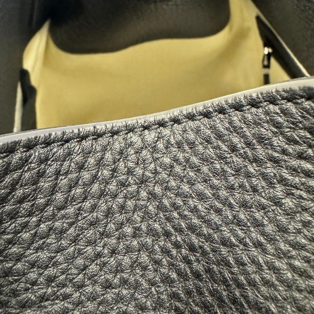 【人気】THE ROW Soft Margaux 15 ブラック