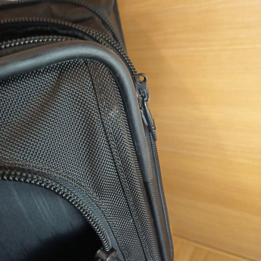 TUMI（トゥミ）キャリーケース　22020DH　32L(容量拡張可能）