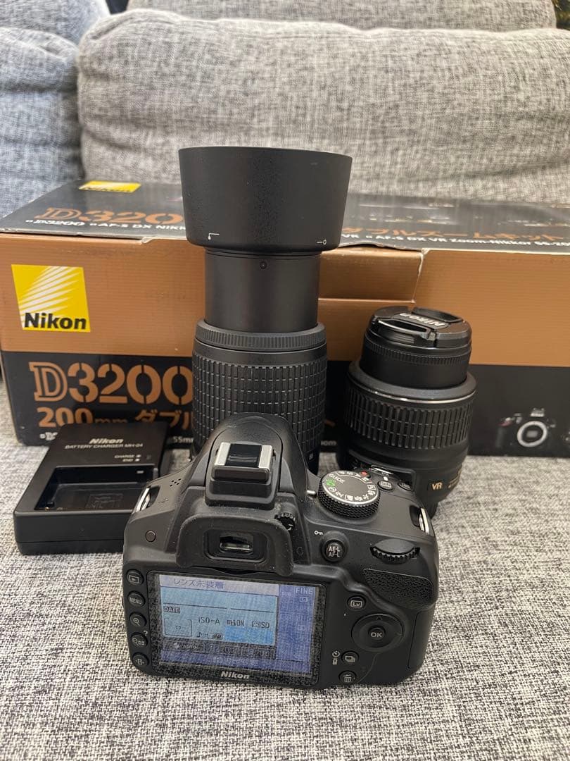 Nikon D3200 ダブルズームキット ブラック
