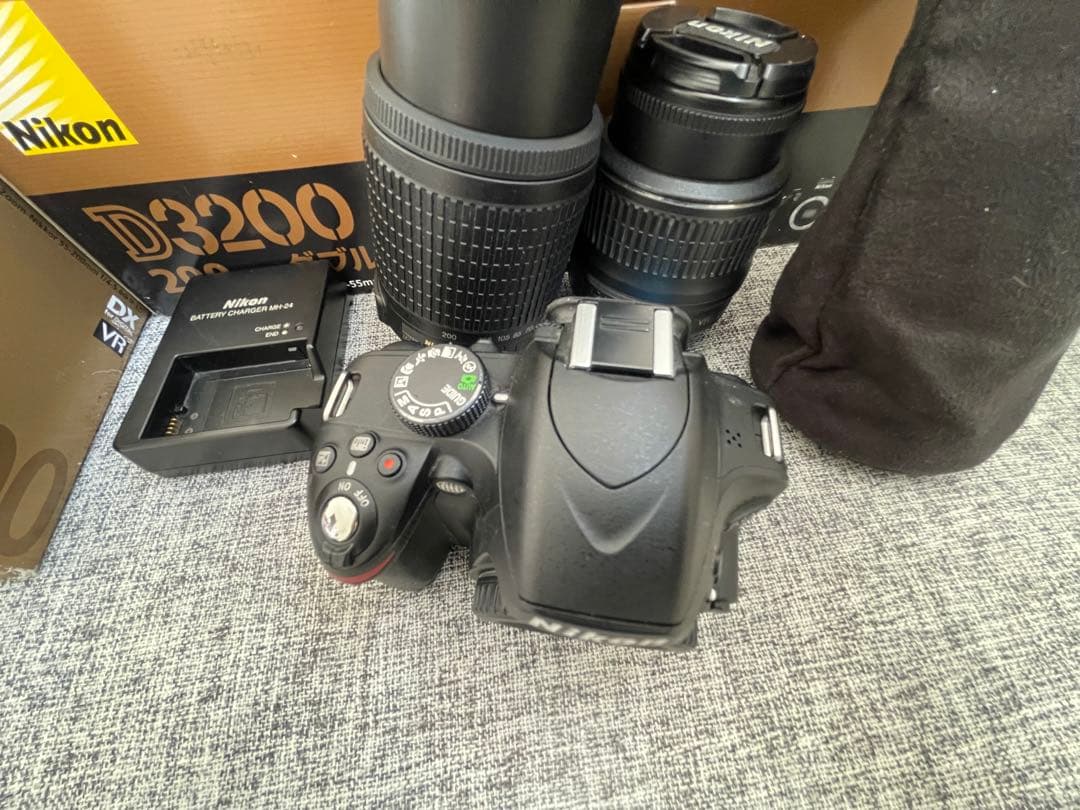 Nikon D3200 ダブルズームキット ブラック