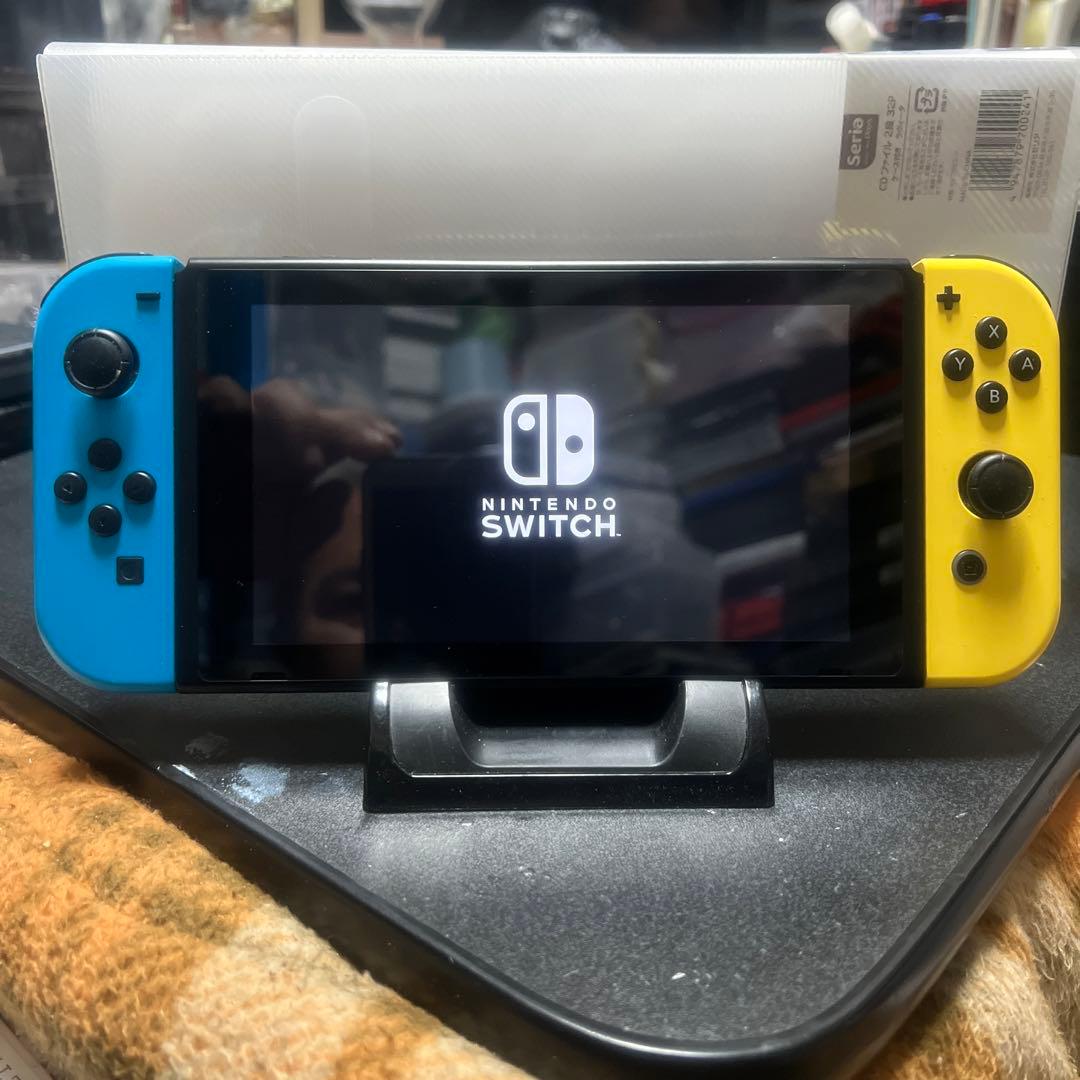 Nintendo Switch 本体 青/黄(未確認の為ジャンク品)