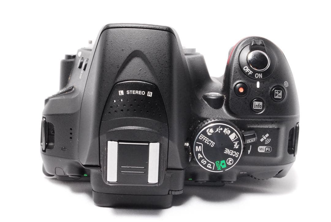 超美品◆Nikon D5300 ダブルレンズセット◆WiFi搭載◆一眼レフカメラ