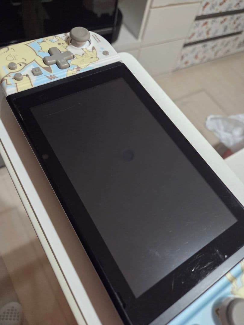 Nintendo Switch 本体 旧型 任天堂　2018年製コントローラー付