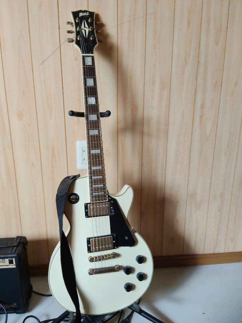 Blitz by Aria Pro Ⅱ レスポールスタイル