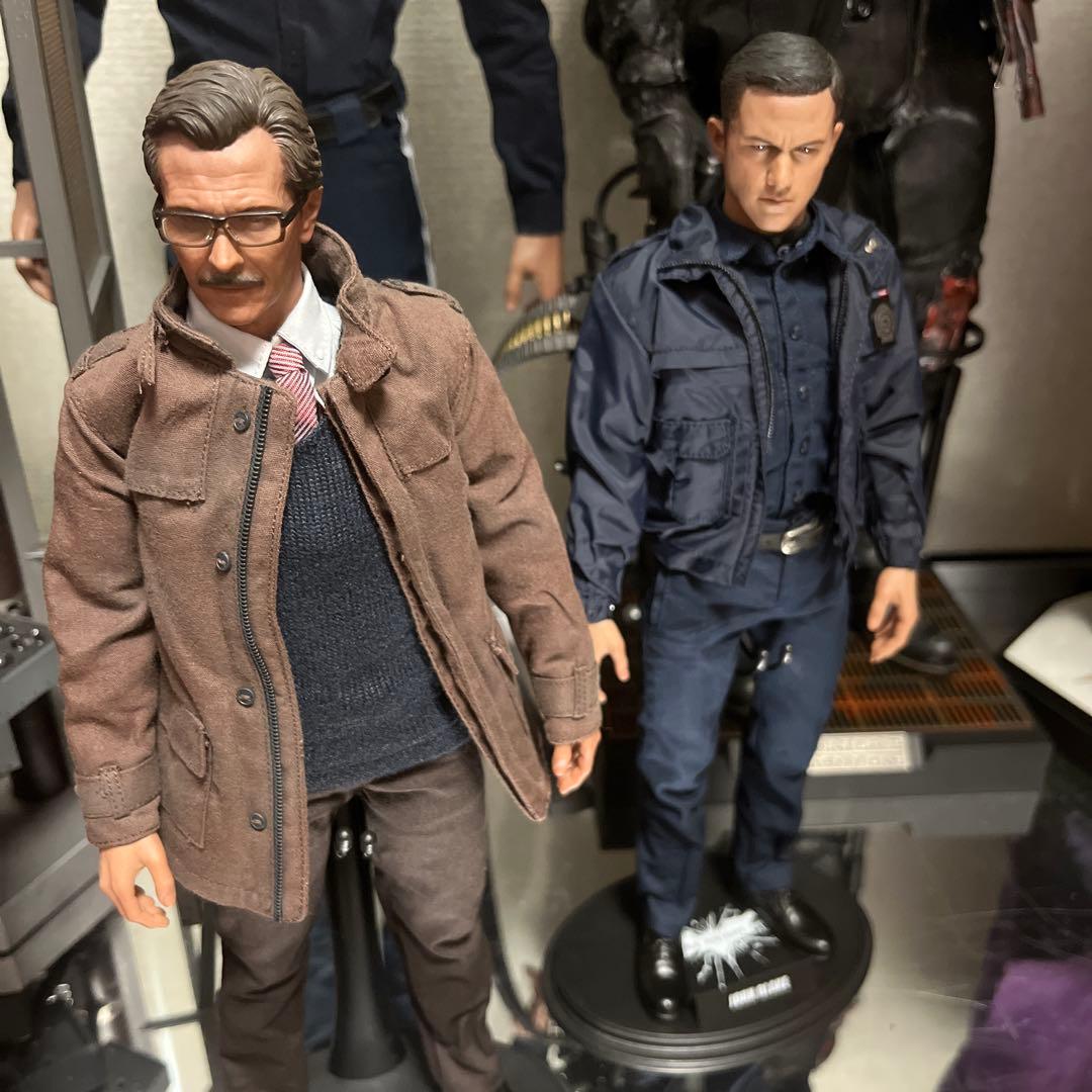 ホットトイズ　ジョン・ブレイク＆ジム・ゴードン　バットシグナル投光器付き