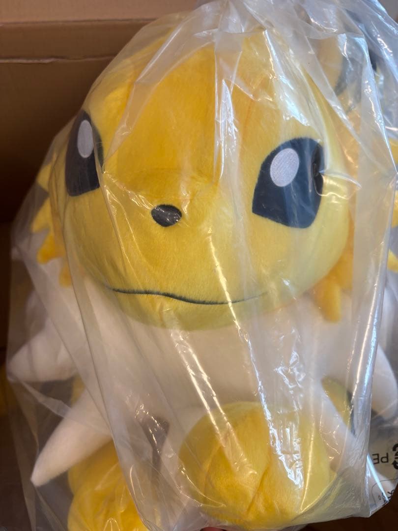 ポケモン　等身大　サンダース　寝そべり　ぬいぐるみ　開封済み　紙タグ付き