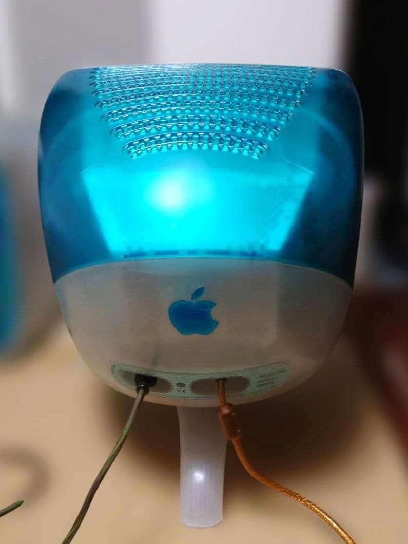 Apple Studio Display 17インチ CRTモデル