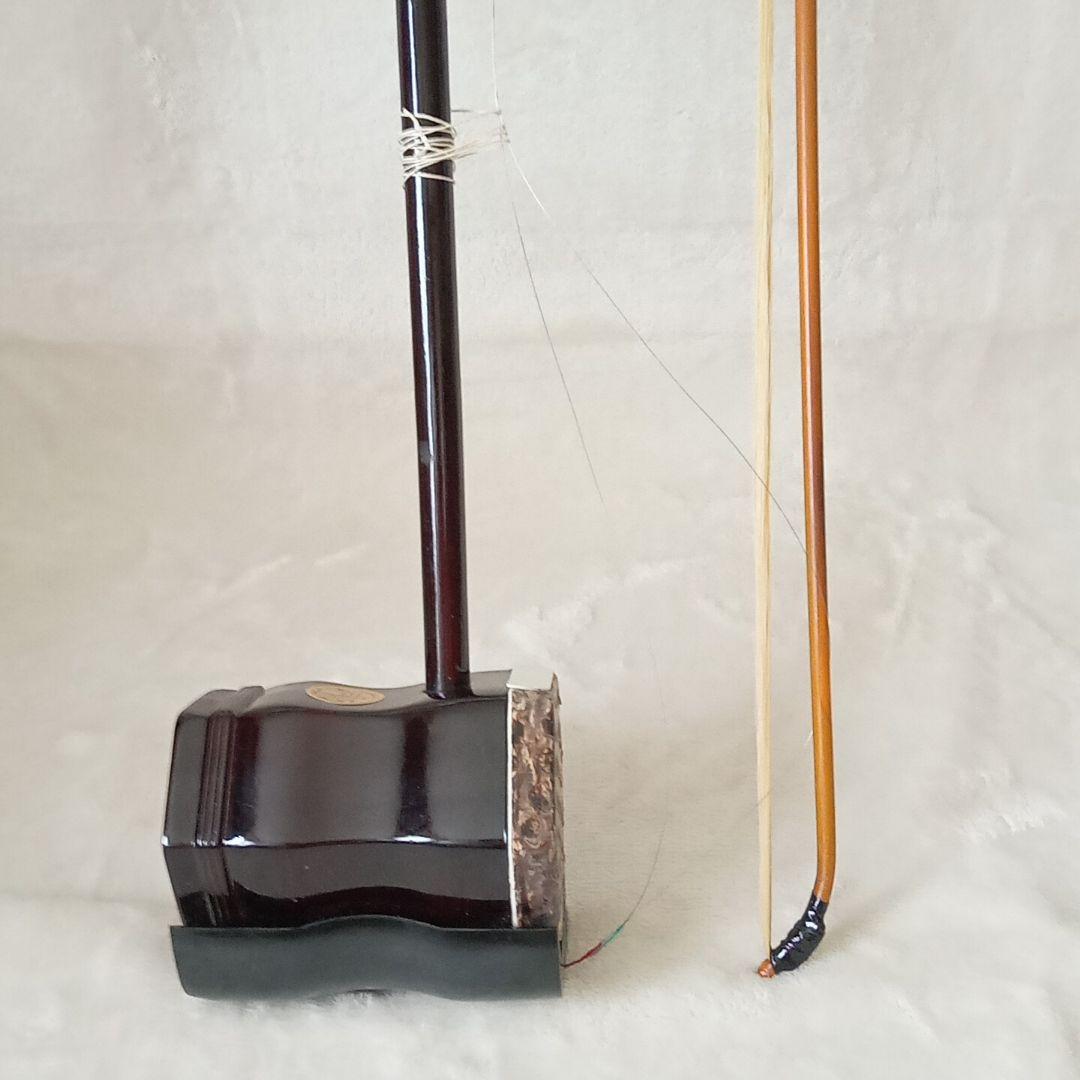 【美品】二胡&弓 楽器 中国上海 タグ付 本皮