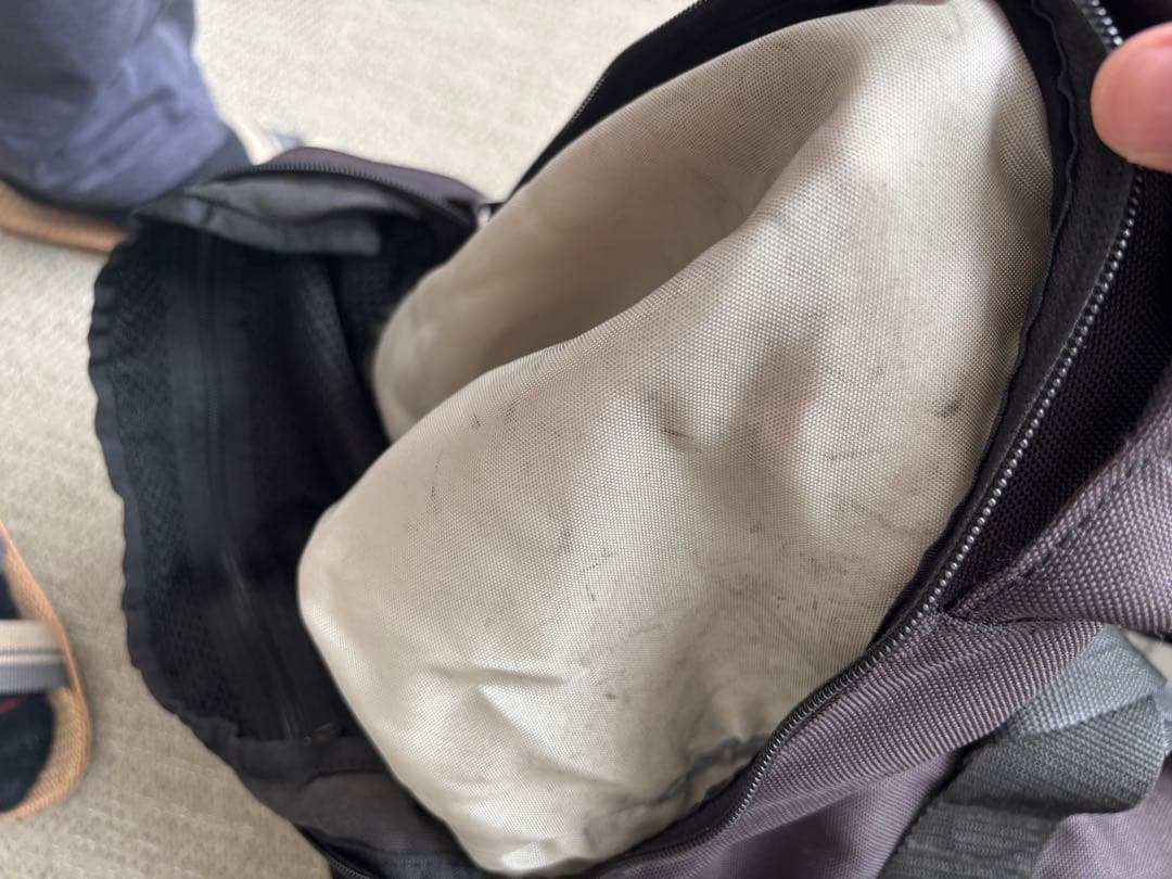 クレヨン7色さま専用【Patagonia】 キャリーケース フリーウィーラー