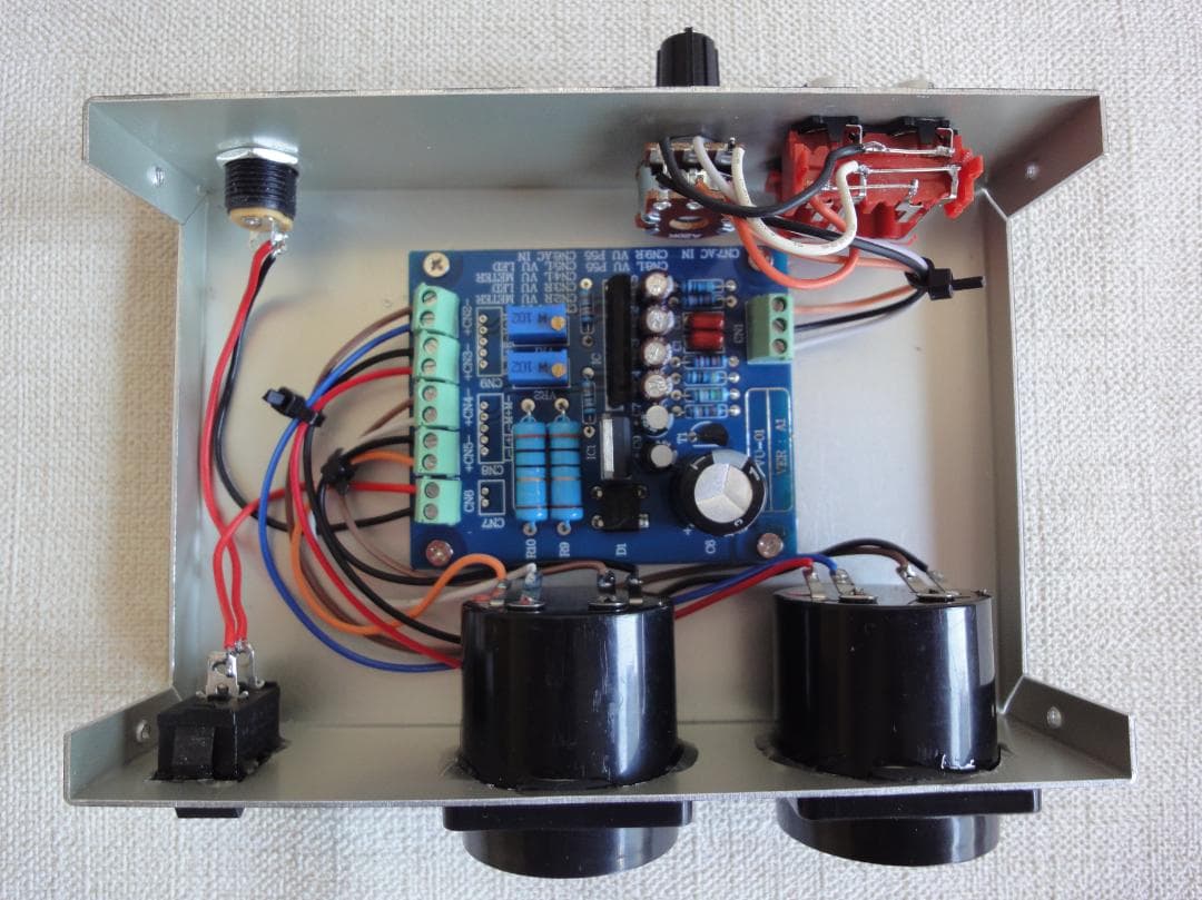 自作ステレオVUメーター（新品丸型コンパクトタイプ）210号機