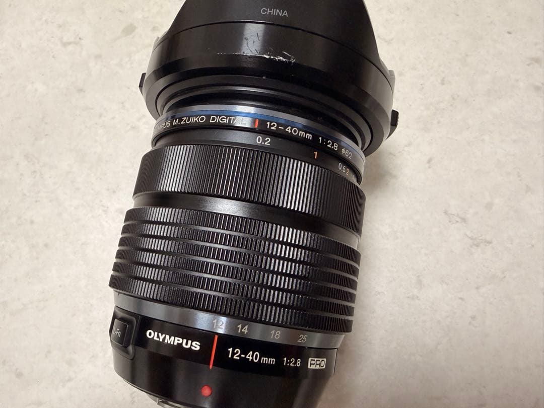 【レンズ付き】OLYMPUS OM-D E-M5 Mark II