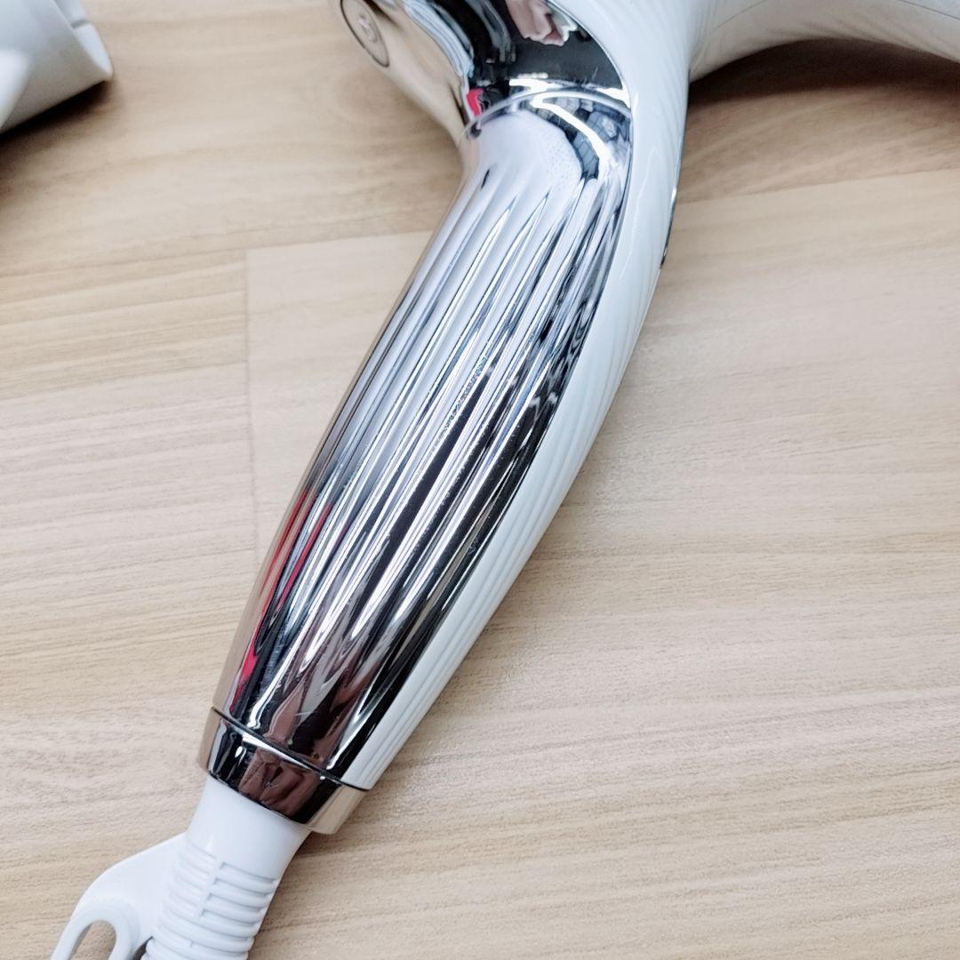 ほぼ未使用品⚡️ノズル付き Refa リファ ビューティック ドライヤー MTG