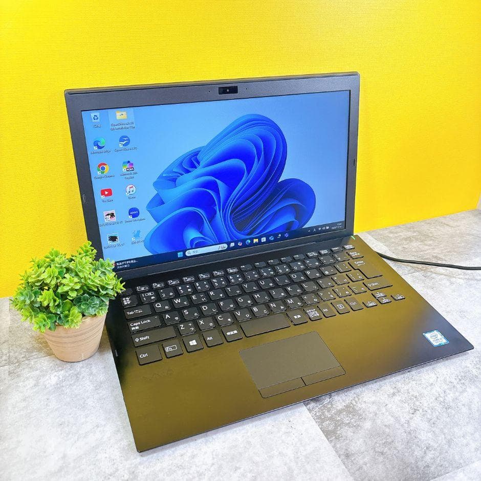 小型軽量❣ⅰ5 ✨快適SSD✨薄型 カメラ付き フルHD Win11 仕事や趣味