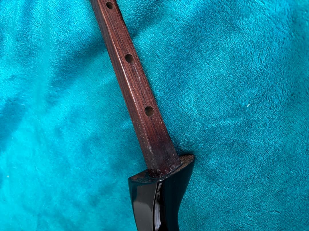 沖縄三線 紫檀棹 本皮1枚張りソフトケース付き