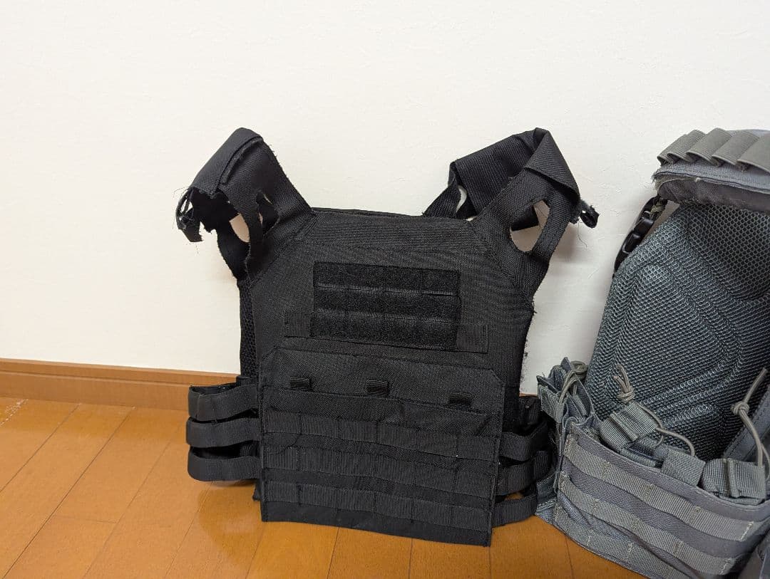 プレートキャリア 2セット ダミープレート付 自作ワンポイントスリング付