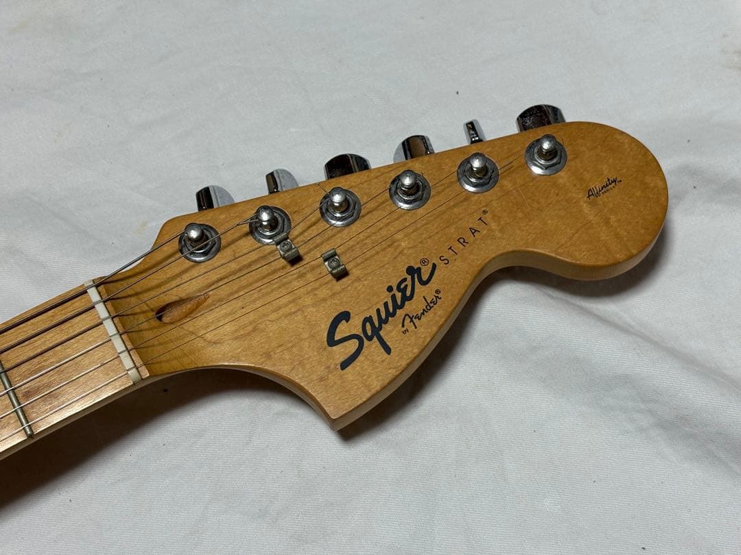 Squier by Fender エレキギター　ソフトケース付1916-01-3