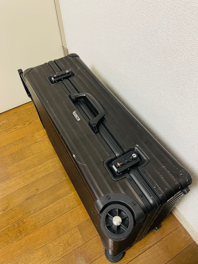 【超希少、世界120セット限定】RIMOWA BRIEFINGコラボスーツケース
