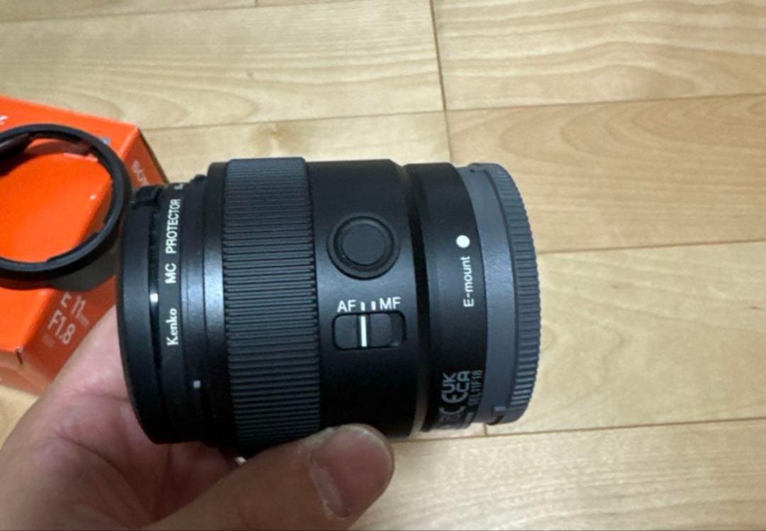 レンズ(単焦点) Sony E 11mm F1.8