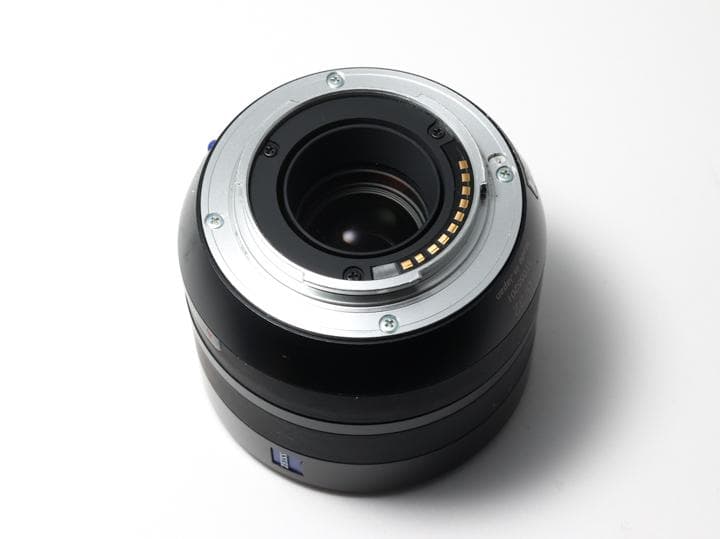 Touit 1.8/32 X-mount 単焦点レンズ　元箱付き