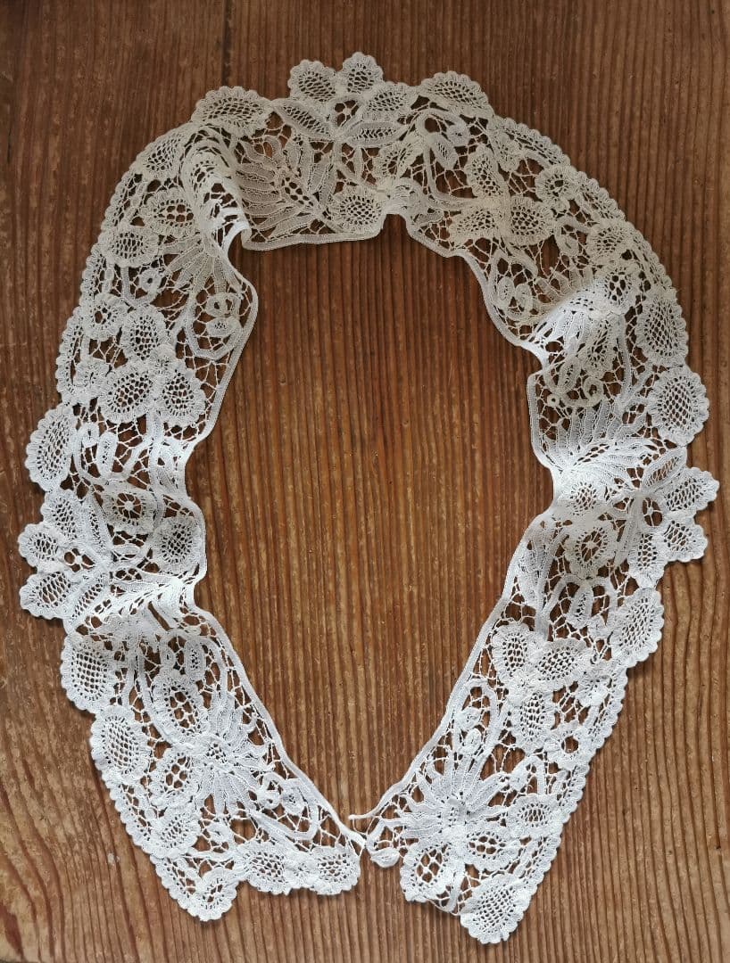 アンティークベルギー デュセス＆プリンセスレース ロングショール 向日葵の花と葉