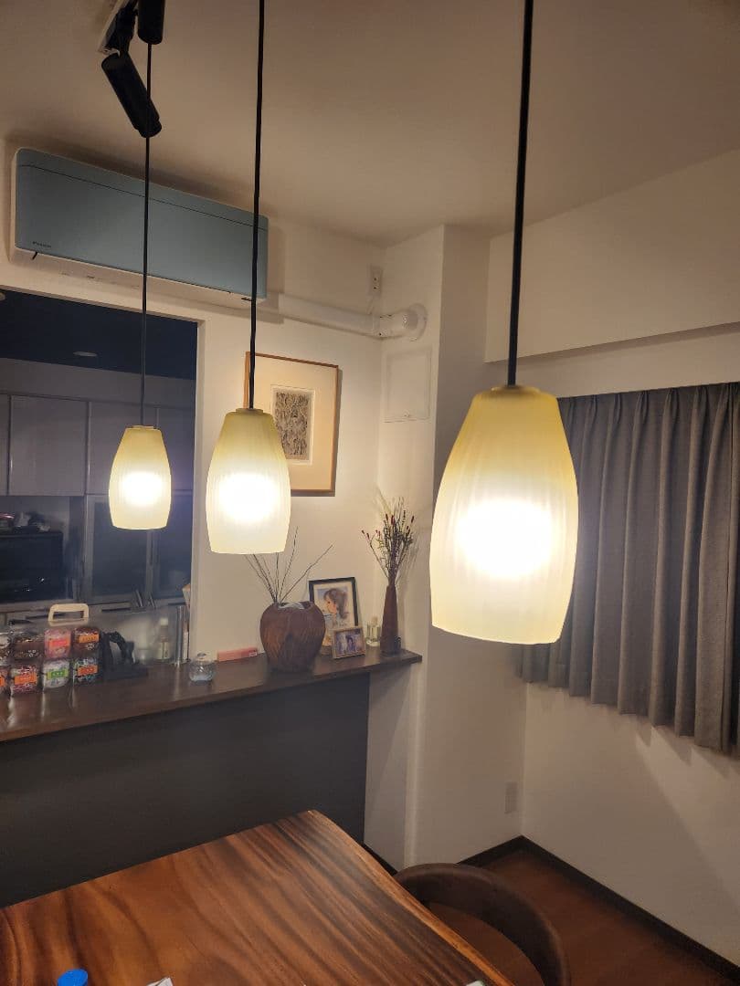 ガラス製ペンダントライト