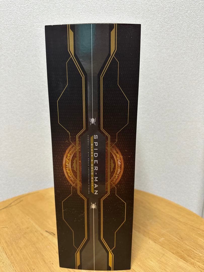 新品未開封　ホットトイズ スパイダーマン　ブラック&ゴールドスーツ