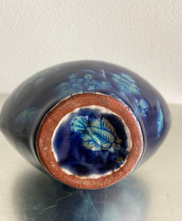 カラフェ　稲積佳谷　うつつ窯　九谷焼　伝説の怪獣柄