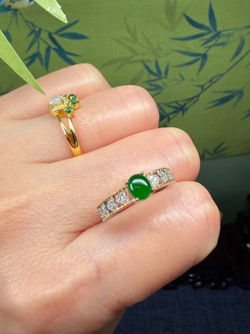 貴重❣️ミャンマー産天然本翡翠　帝王緑、濃厚な満緑カラー翡翠リング　鑑定書付き