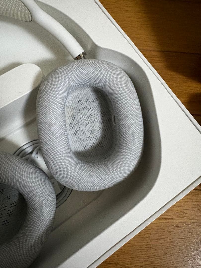Apple AirPods Max シルバー