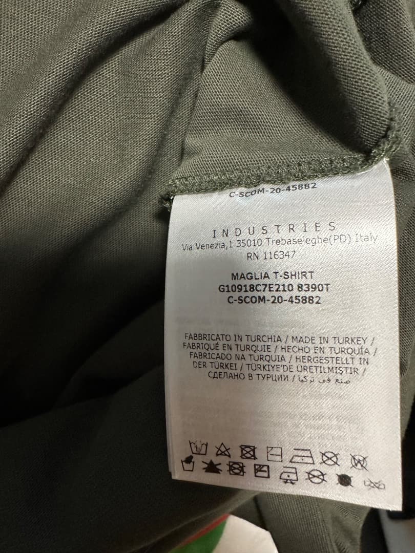 MONCLER オリーブグリーン Tシャツ