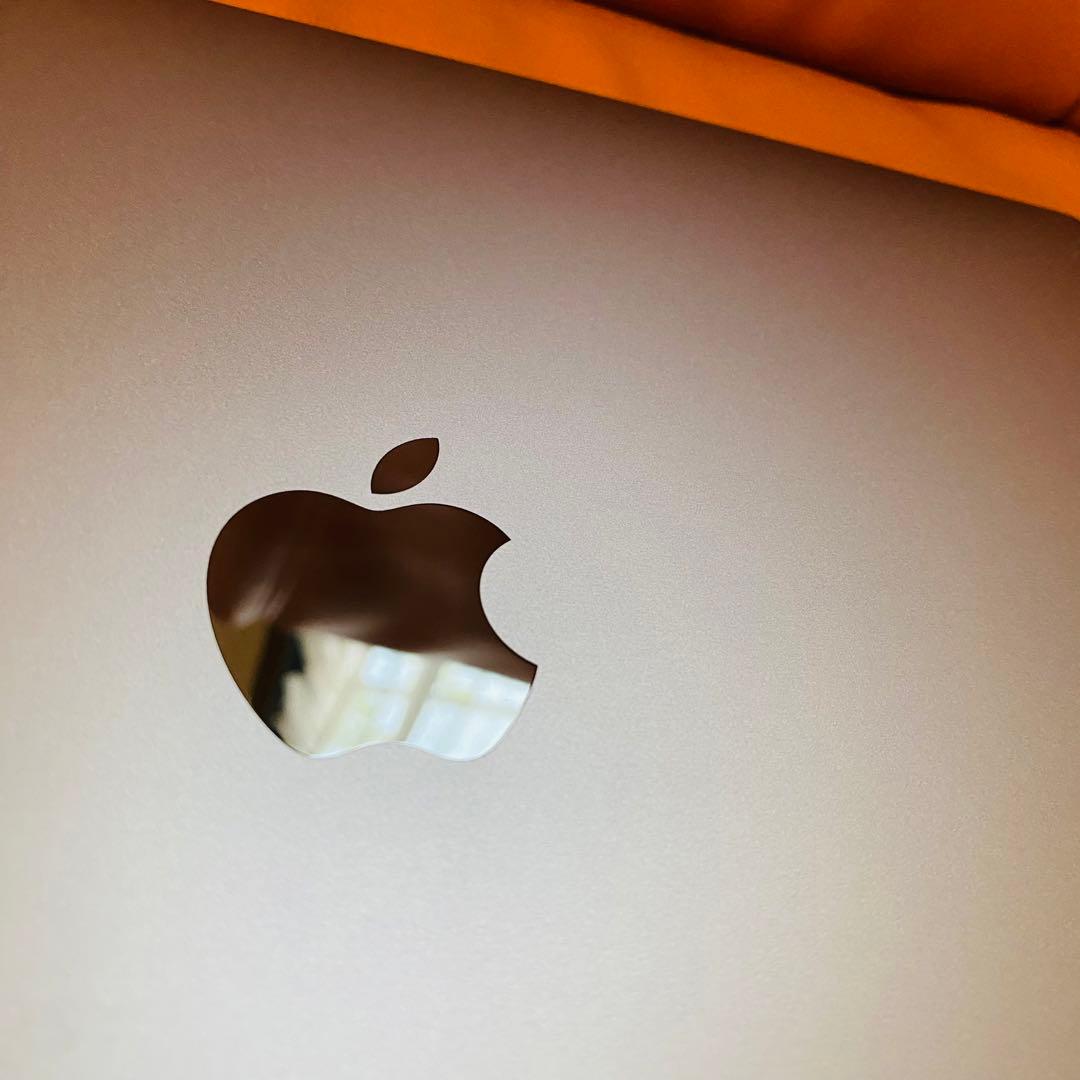 MacBook Air 13インチ M1 8GB 256GB 付属品未使用