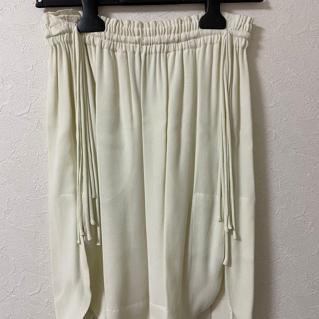 イザベルマランエトワール　ラウンドヘムラインスカート　新品タグ付