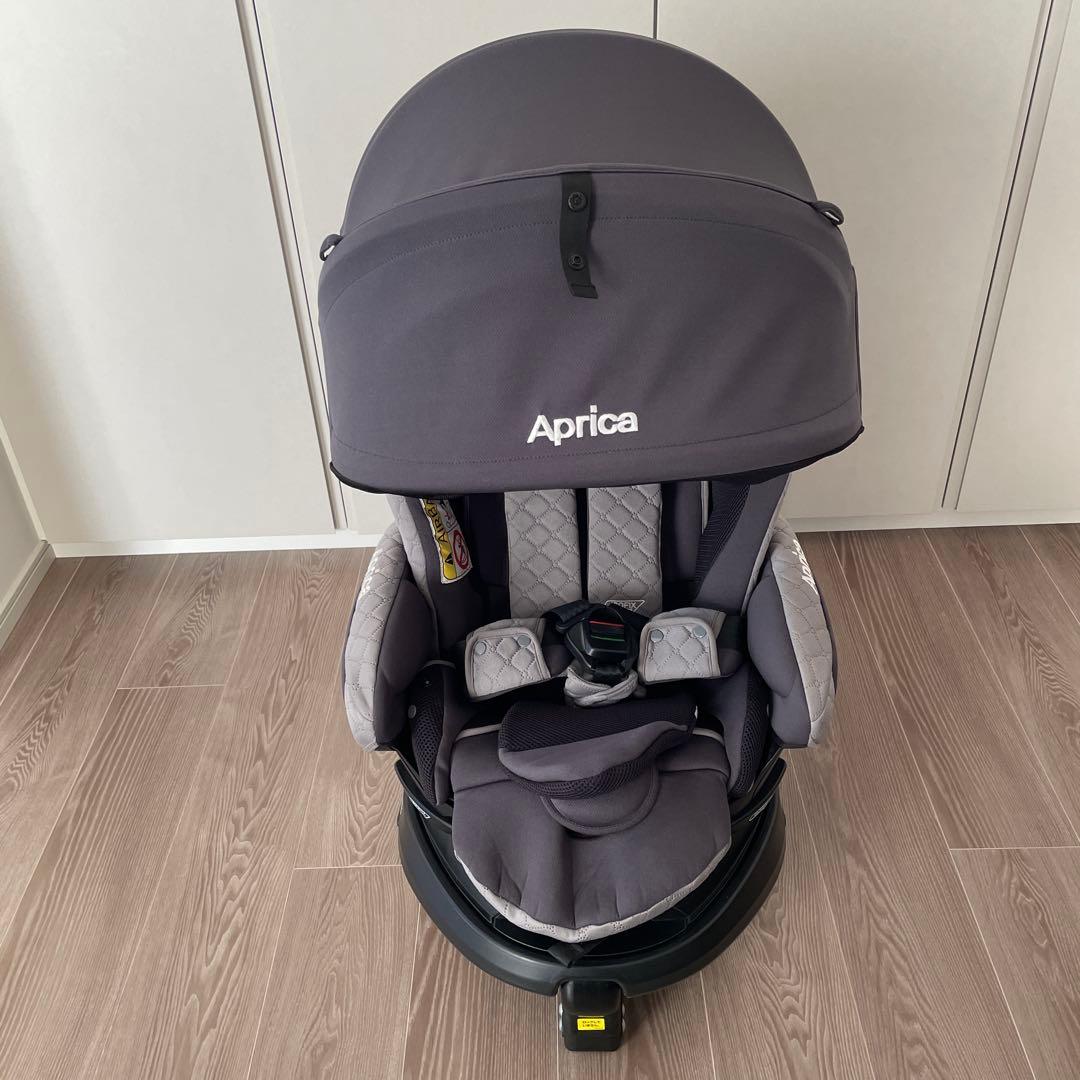 アップリカ フラディア グロウ　プレミアム　 ISOFIX 　チャイルドシート