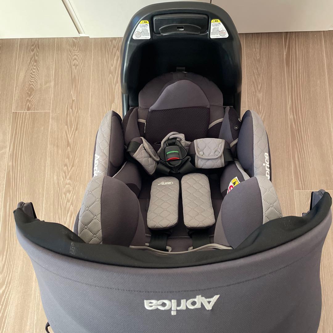 アップリカ フラディア グロウ　プレミアム　 ISOFIX 　チャイルドシート