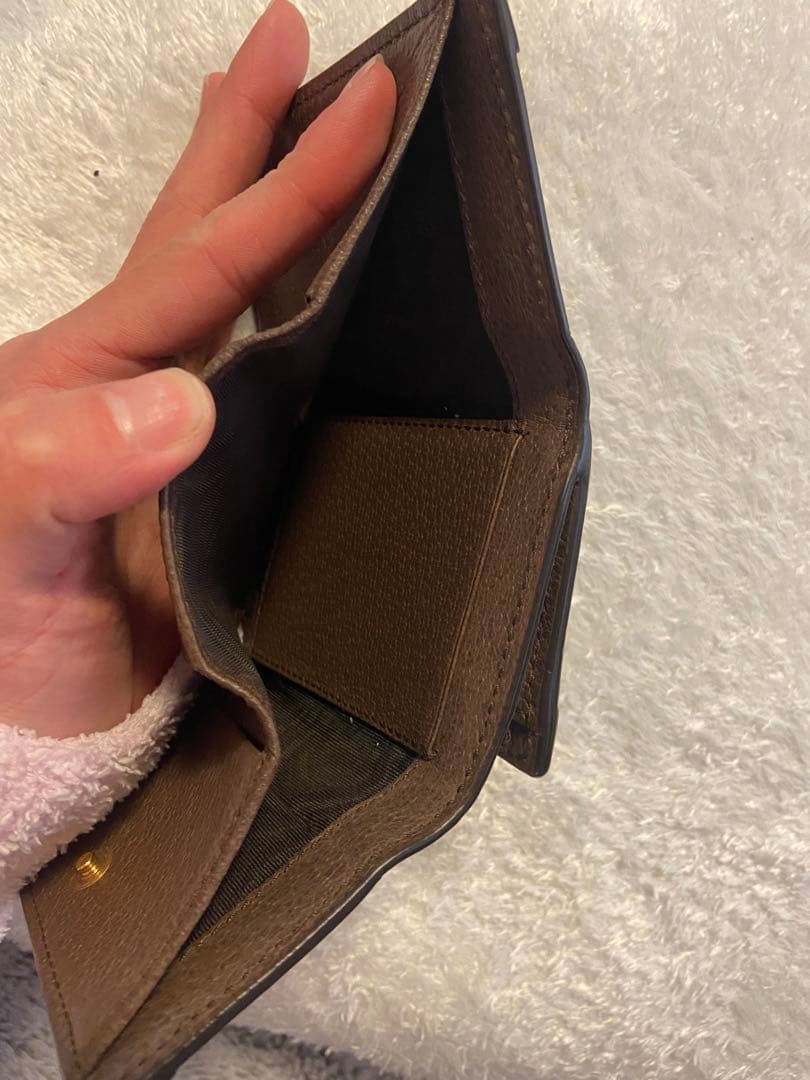 GUCCI GGモノグラム 三つ折り財布