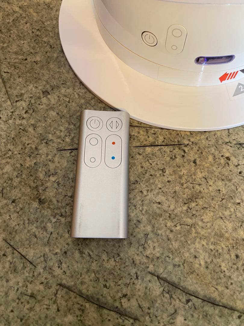 dyson hot+cool 冷暖房機能付き AM05