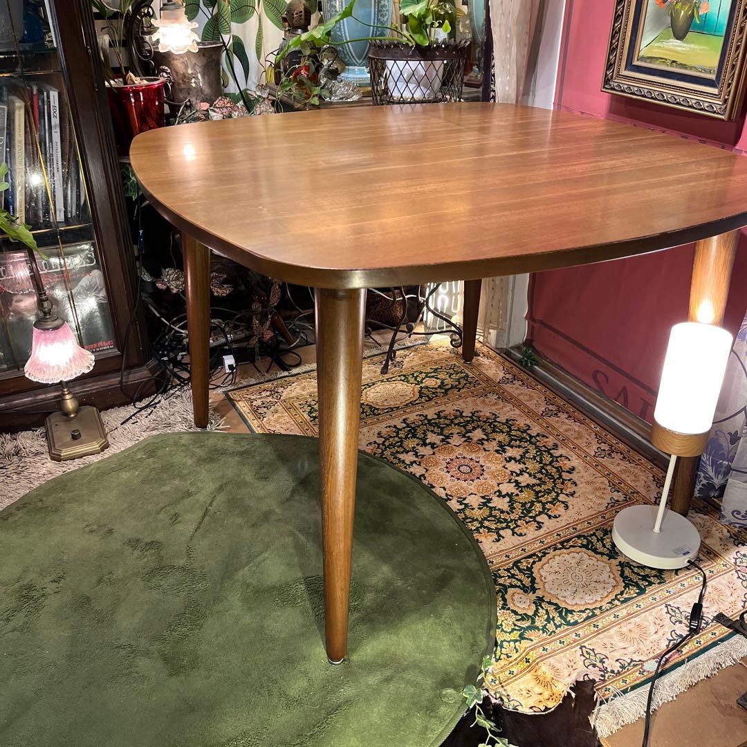 ヴィンテージ アッシュソリッド　ダイニングテーブル　丸テーブル