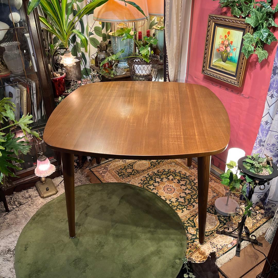 ヴィンテージ アッシュソリッド　ダイニングテーブル　丸テーブル