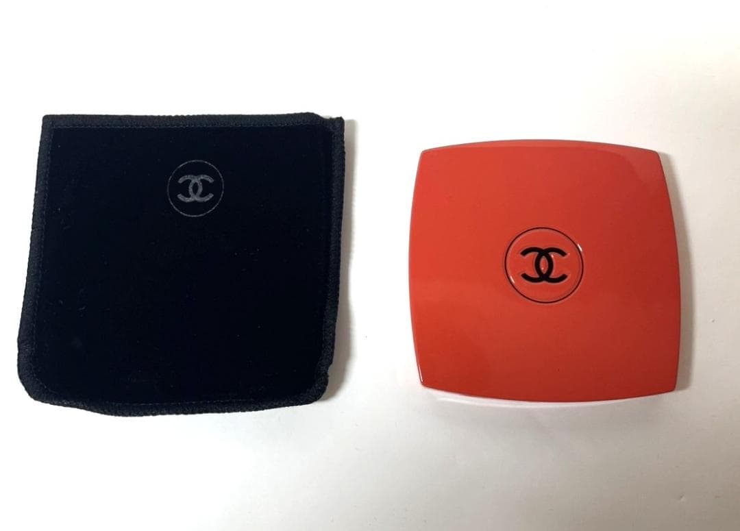 シャネル ミロワール ドゥーブル ファセット　 コンパクト ダブルミラー 121