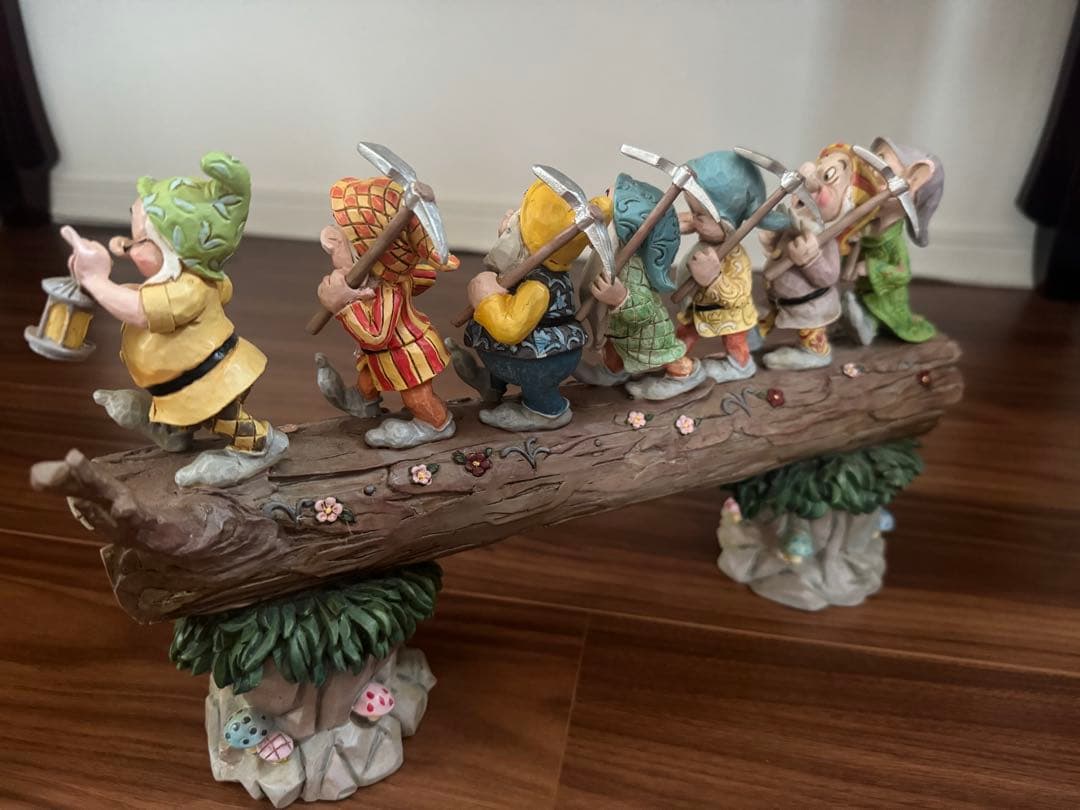 Disney Traditions 七人の小人 置物