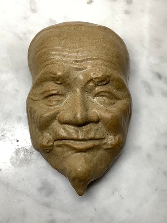 九谷焼　中村翠恒作　香合　”翁“