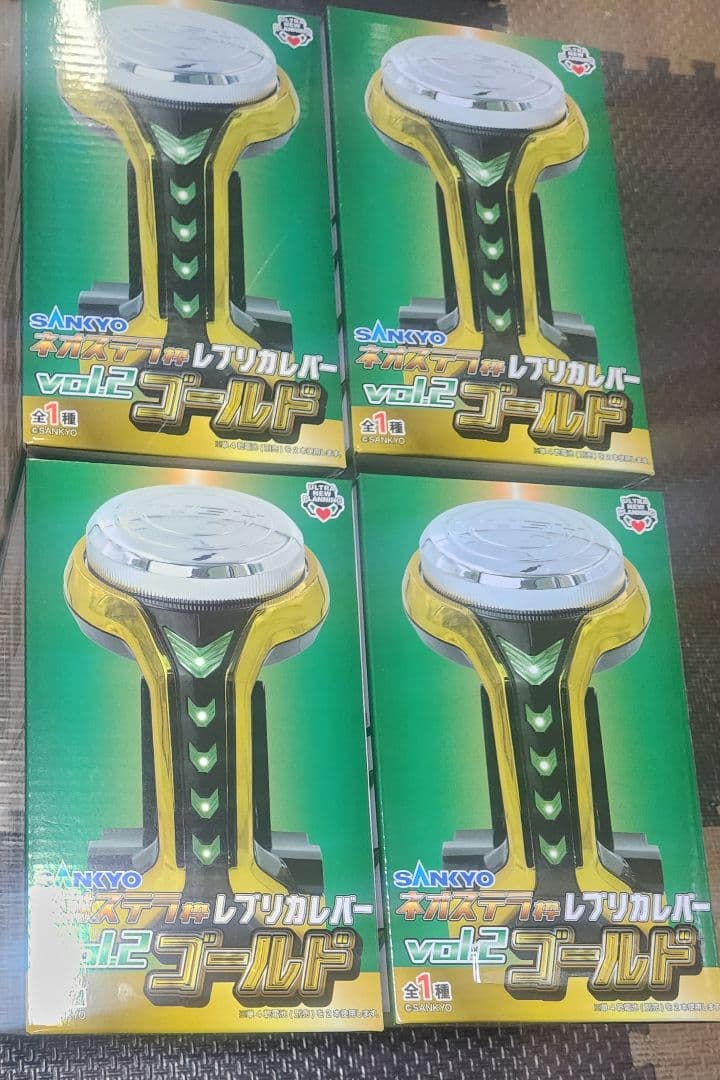 SANKYO、サミーレプリカレバー５種プッシュボタン２種クレイジーギア 計４9個