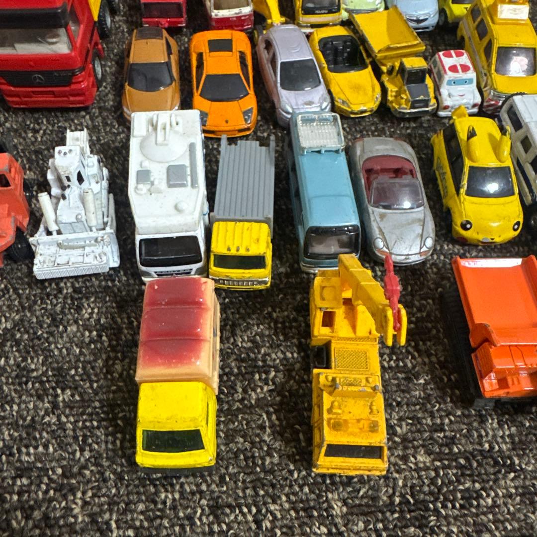 トミカとミックスカー