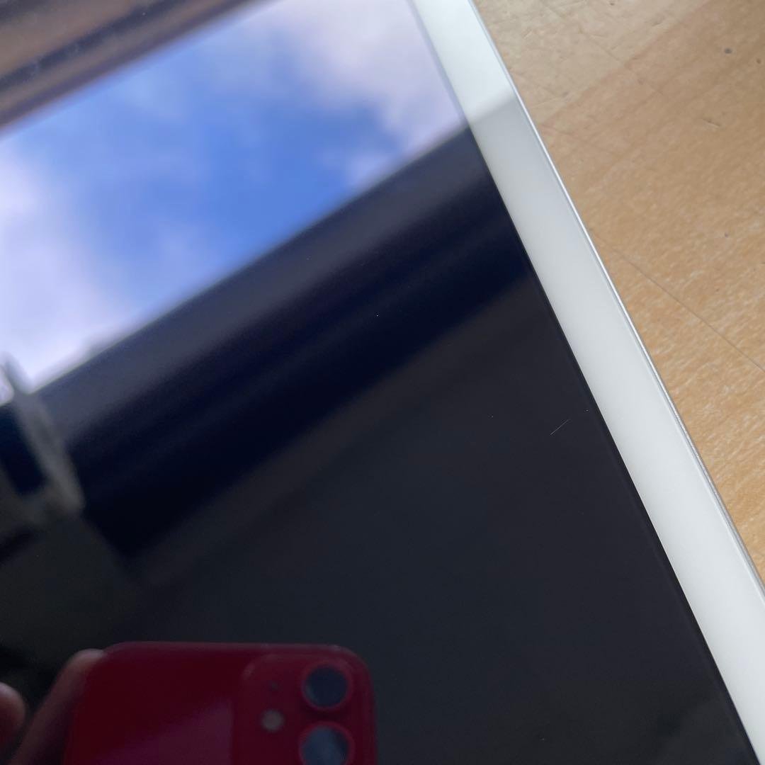 iPad 第5世代　A1822　Wi-Fiモデル　シルバー　32GB 美品　#7