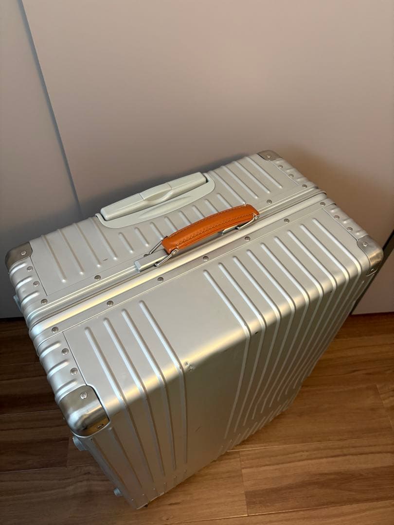 イノベーター　アルミ　キャリーケース　スーツケース　96L INV7811